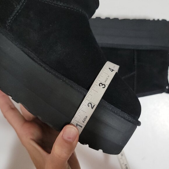 NEW UGG Classic Mini Platform Boots Womens 9 Suede Cozy Fur Whimsygoth Winter - Picture 10 of 10